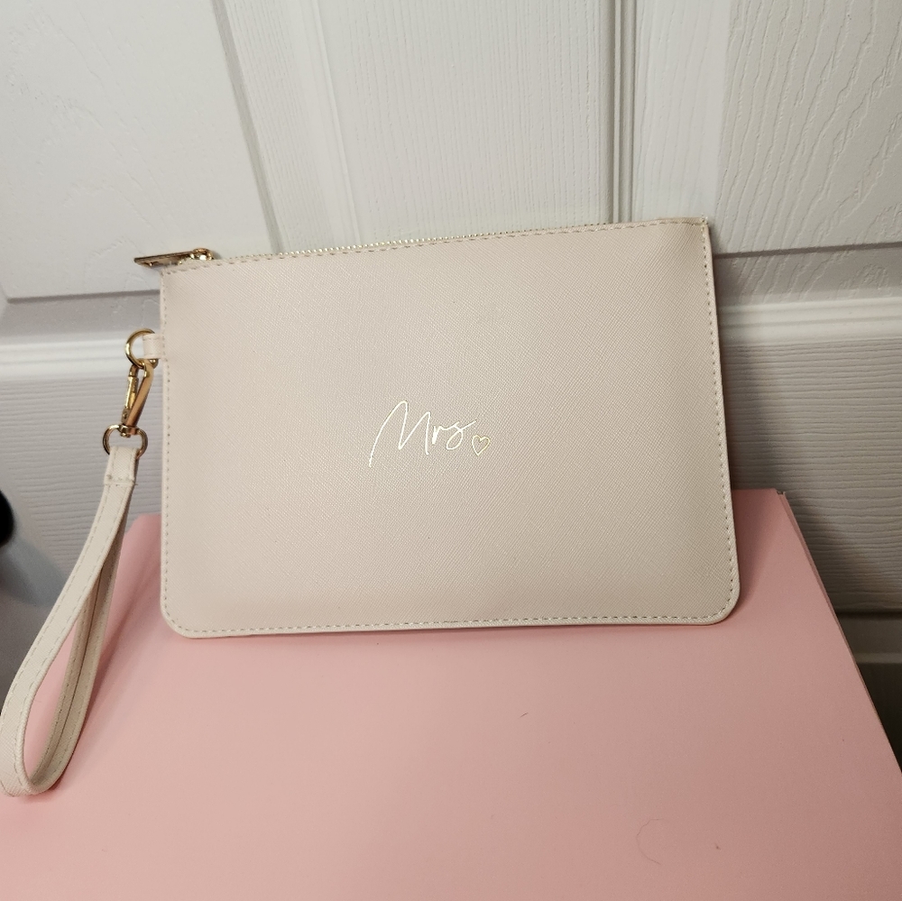 Pale pink Mrs wristlet